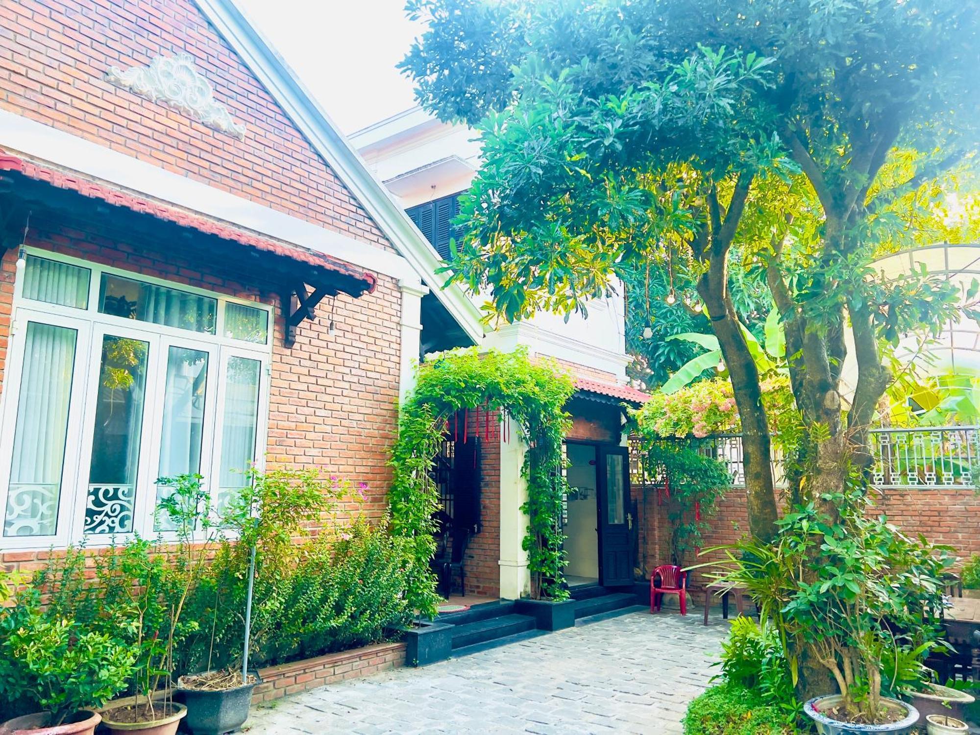 Q' Homestay & Villa Garden Hue Exterior photo